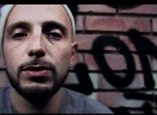 [Video Ufficiale] Rocco Hunt ft. Ntò – Quante Cose