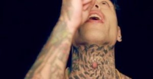 Nuvole-di-fango-300x156 [Video Ufficiale] Fedez ft. Gianna Nannini - Nuvole di Fango