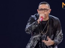 “Wake up”, il video dell’esibizione di Rocco Hunt (09-02-16)