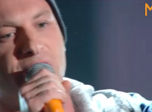Video seconda esibizione Clementino a Sanremo 2017 con “Ragazzi fuori” (09-02-17)