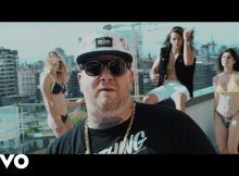 “El party” dell’Estate 2017 di Jake La Furia, nuovo video