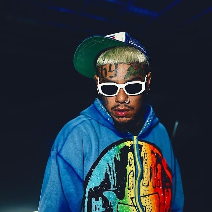 Foto di 6ix9ine, artista con ruolo nel rap italiano