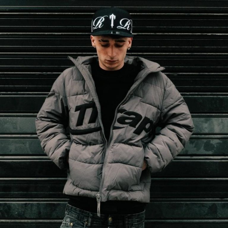 Foto di Achille G, artista con ruolo nel rap italiano