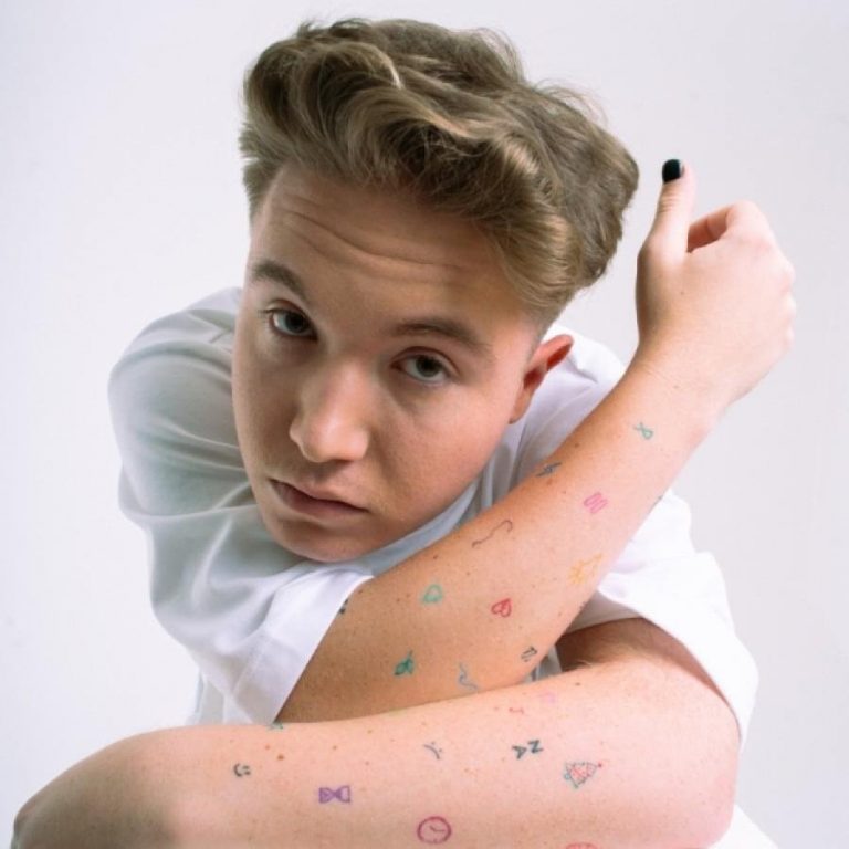 Foto di Alfa, artista con ruolo nel rap italiano