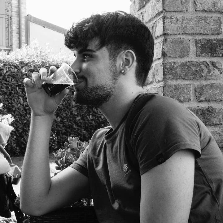 Foto di Andrea Livraghi, artista con ruolo nel rap italiano