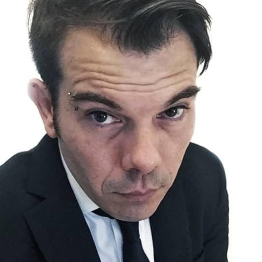 Foto di Andrea Piraz, artista con ruolo nel rap italiano