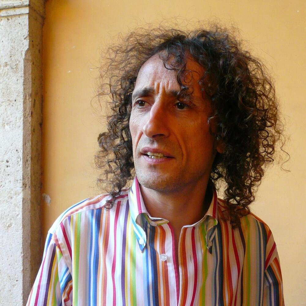 Foto di Antonio Rezza, artista con ruolo nel rap italiano