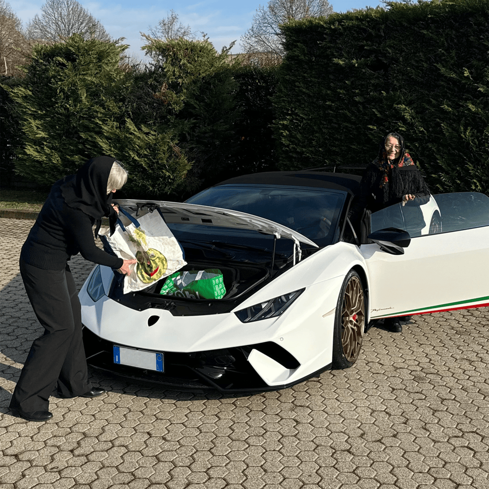 Cover della canzone 'LAMBORGHINI' di Astro (ITA) ft. Niky Savage