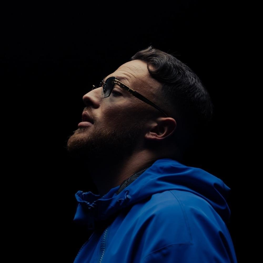 Foto di Azet, artista con ruolo nel rap italiano