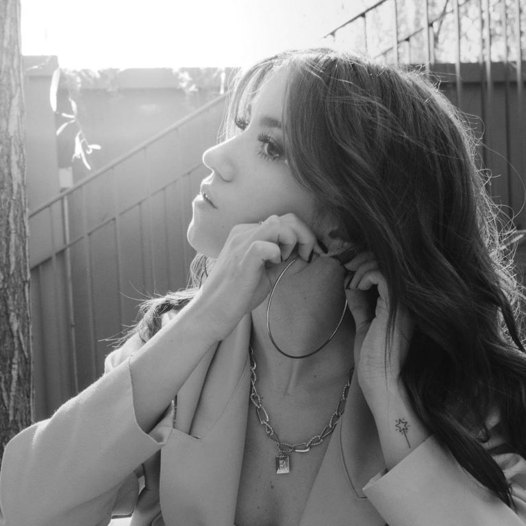 Foto di Beatrice Oreti, artista con ruolo nel rap italiano