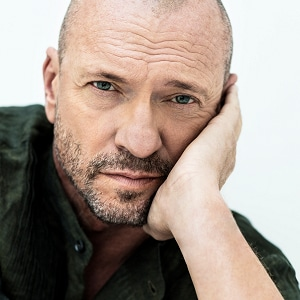 Foto di Biagio Antonacci, artista con ruolo nel rap italiano