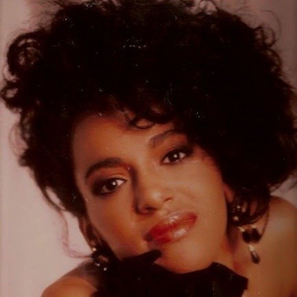 Foto di Bunny DeBarge, artista con ruolo nel rap italiano