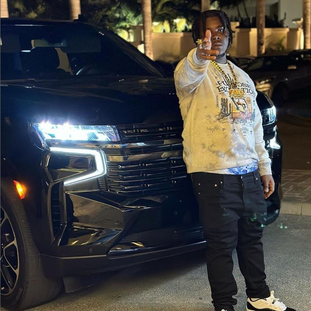 Foto di Byron Messia, artista con ruolo nel rap italiano