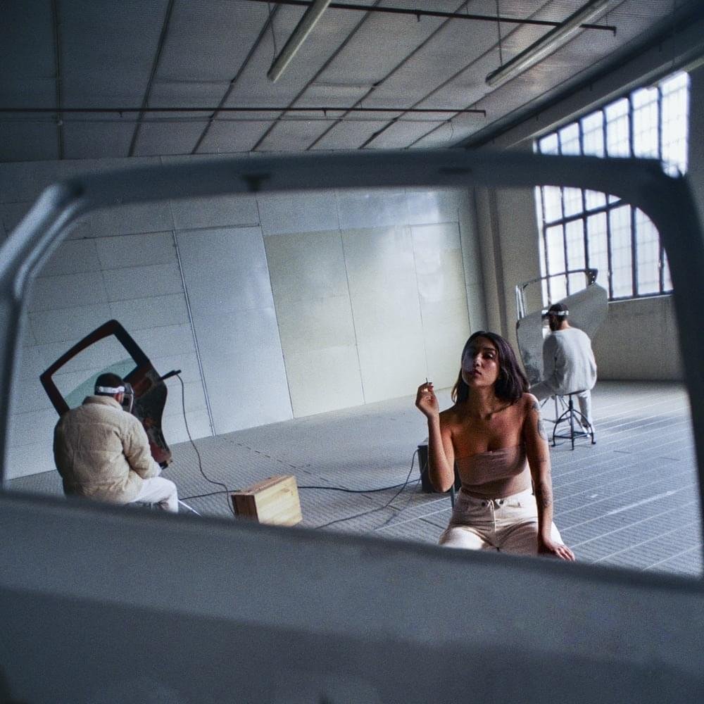 Cover della canzone 'IL FUMO UCCIDE' di Camilla Magli