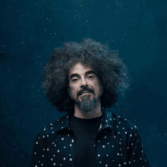 Foto di Caparezza, artista con ruolo nel rap italiano