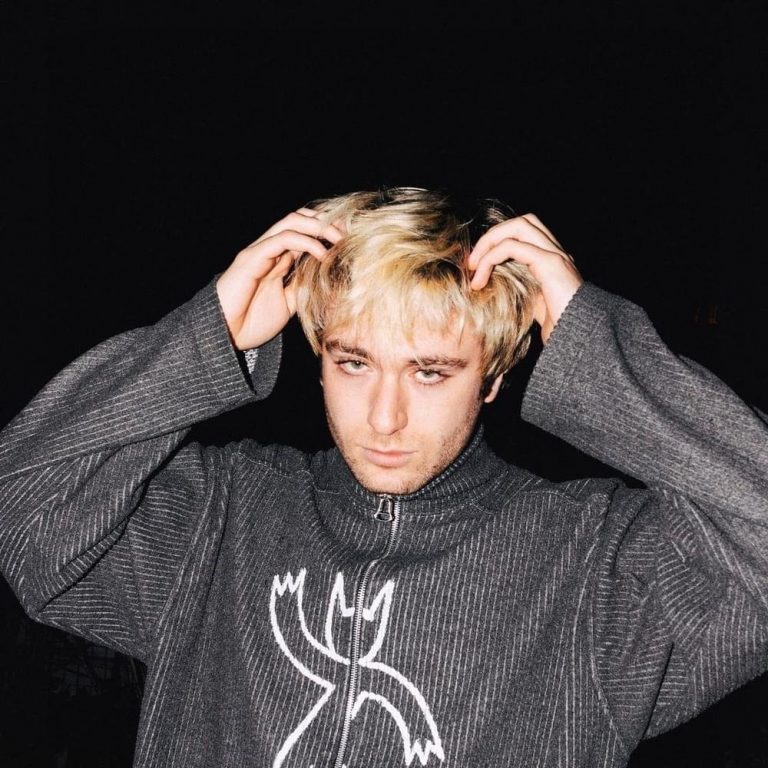 Foto di Caph, artista con ruolo nel rap italiano