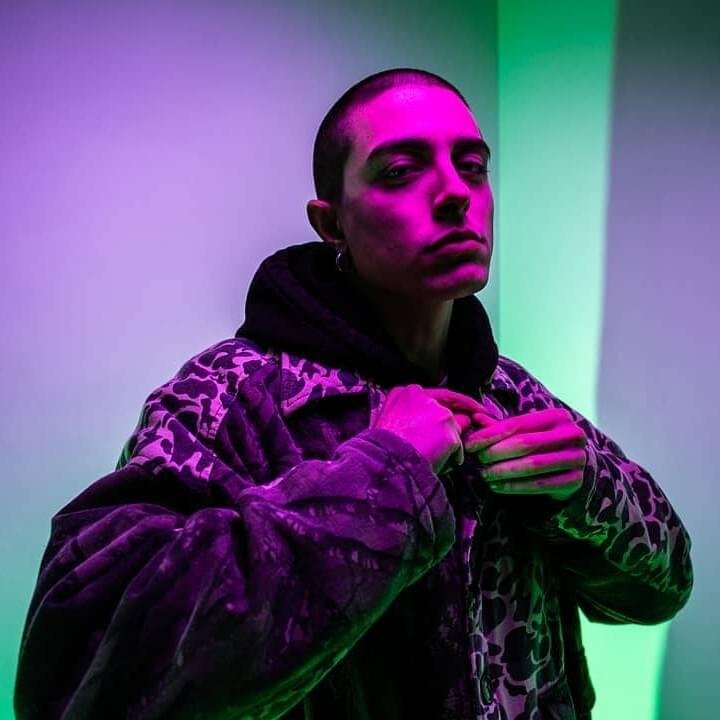 Foto di Cris Enemy, artista con ruolo nel rap italiano