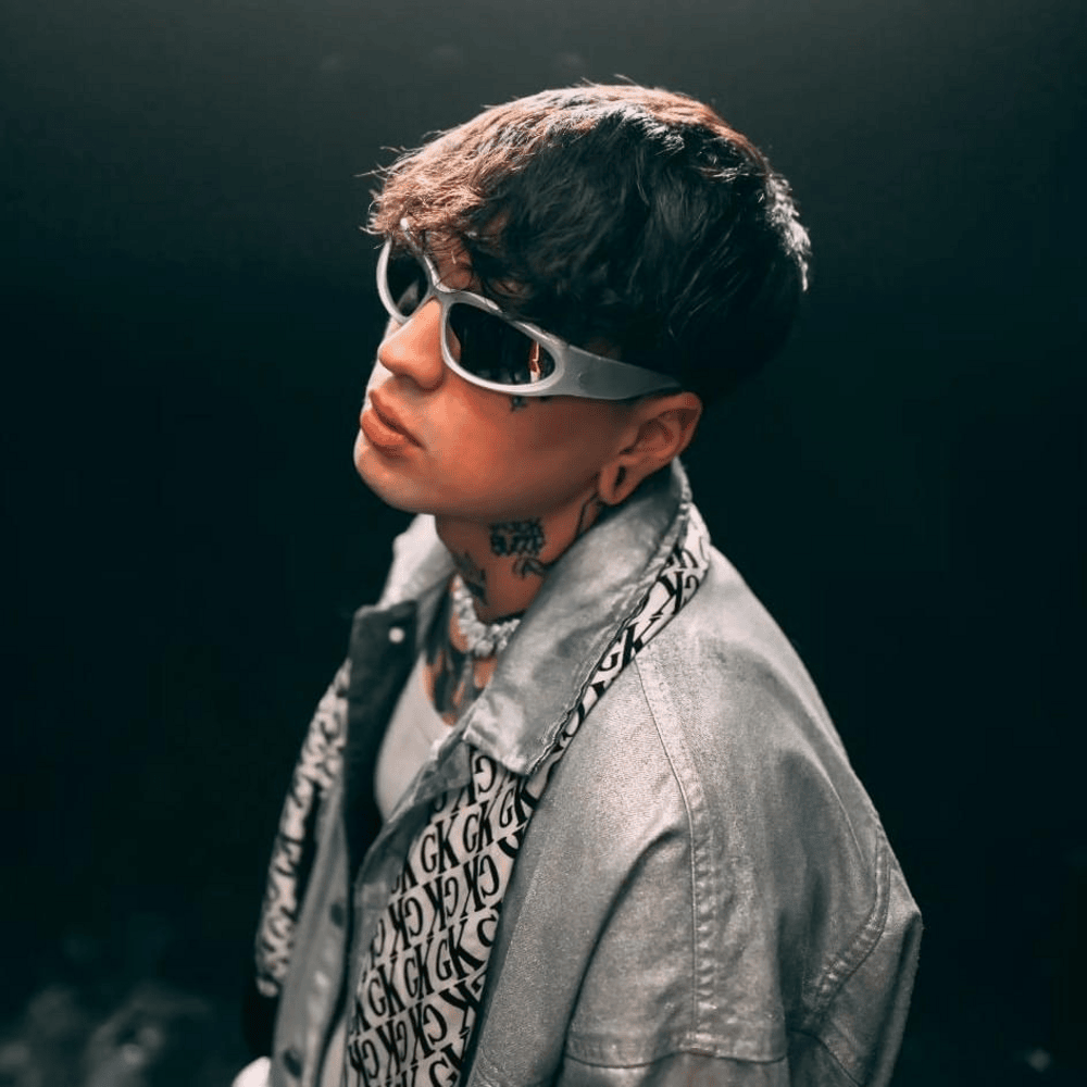 Foto di C.R.O (Bardero$), artista con ruolo nel rap italiano