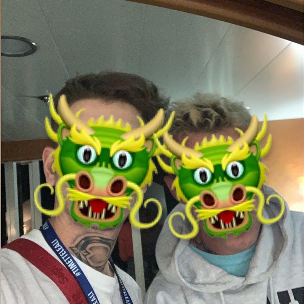 Cover della canzone 'Wow. RMX' di Dani Faiv, Salmo