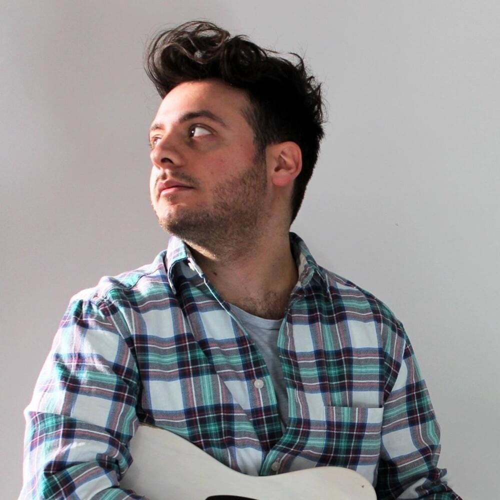 Foto di Daniele Raciti, artista con ruolo nel rap italiano