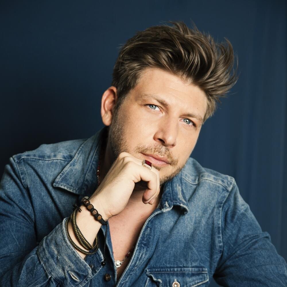 Foto di Daniele Stefani, artista con ruolo nel rap italiano