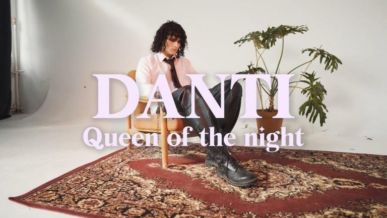 Cover della canzone 'Queen of the night' di Danti