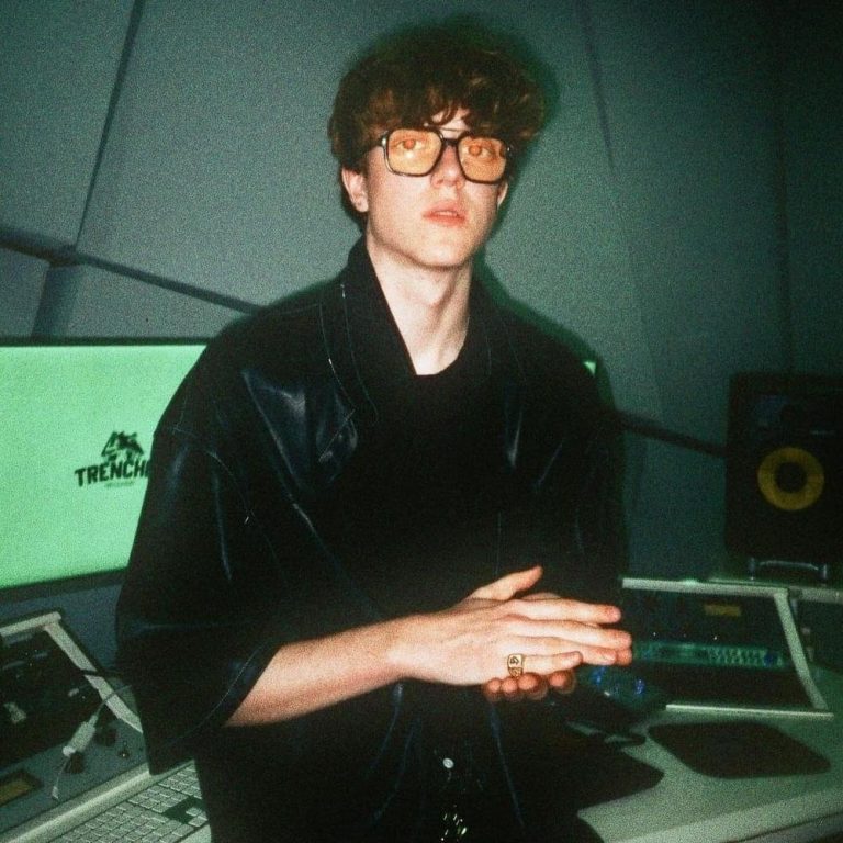 Foto di Ddusi, artista con ruolo nel rap italiano