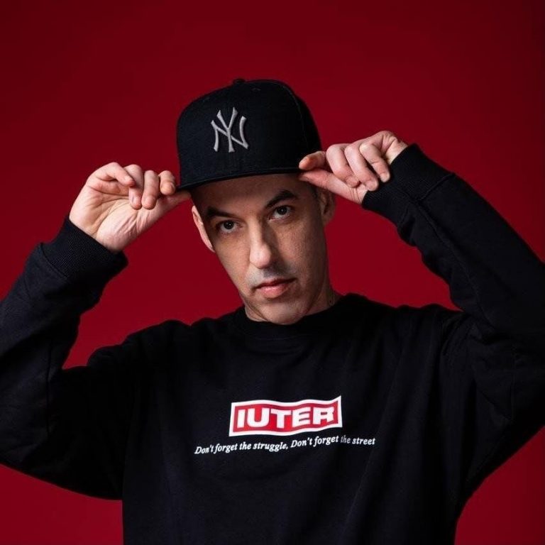Foto di DJ Harsh, artista con ruolo nel rap italiano