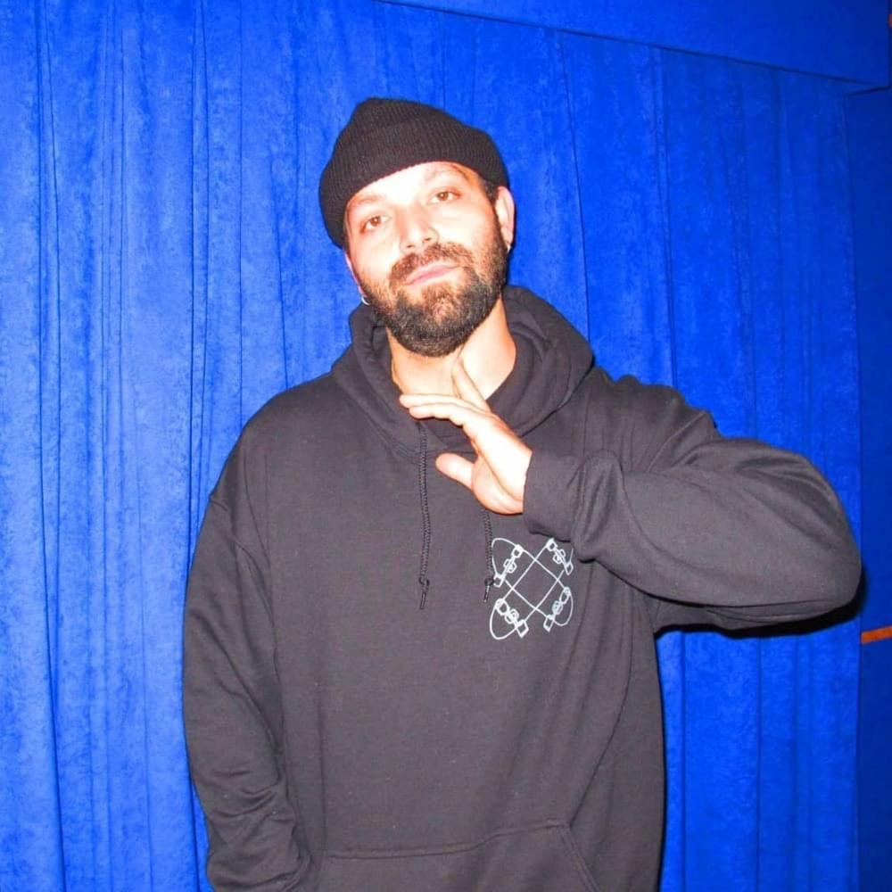 Foto di DOLA, artista con ruolo nel rap italiano