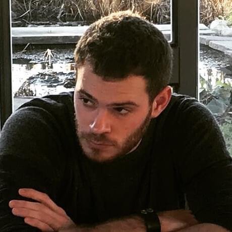 Foto di Edoardo Barone, artista con ruolo nel rap italiano