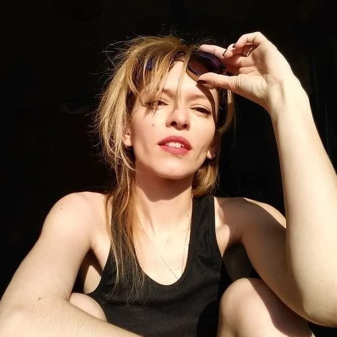 Foto di Elena Cesana, artista con ruolo nel rap italiano