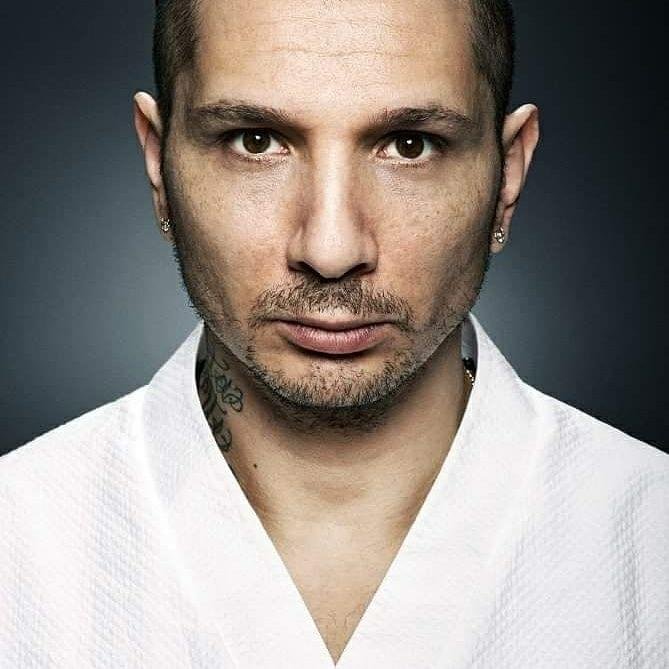 Foto di Emiliano Pepe, artista con ruolo nel rap italiano
