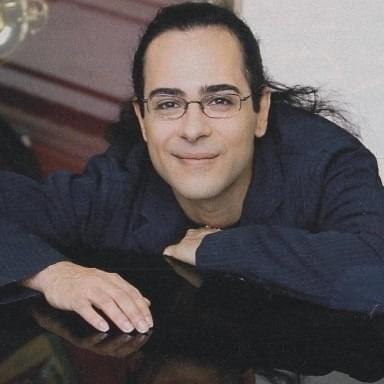 Foto di Enrico Cremonesi, artista con ruolo nel rap italiano