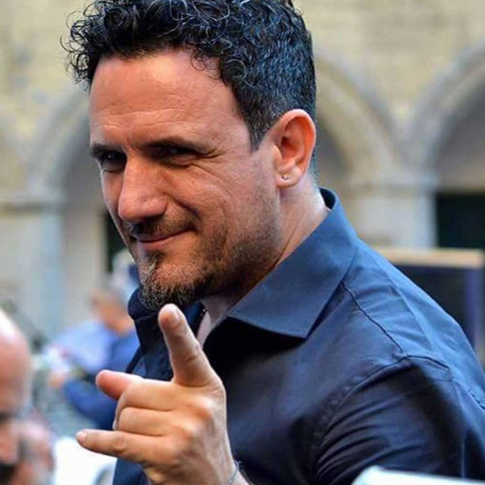 Foto di Enzo Campagnoli, artista con ruolo nel rap italiano