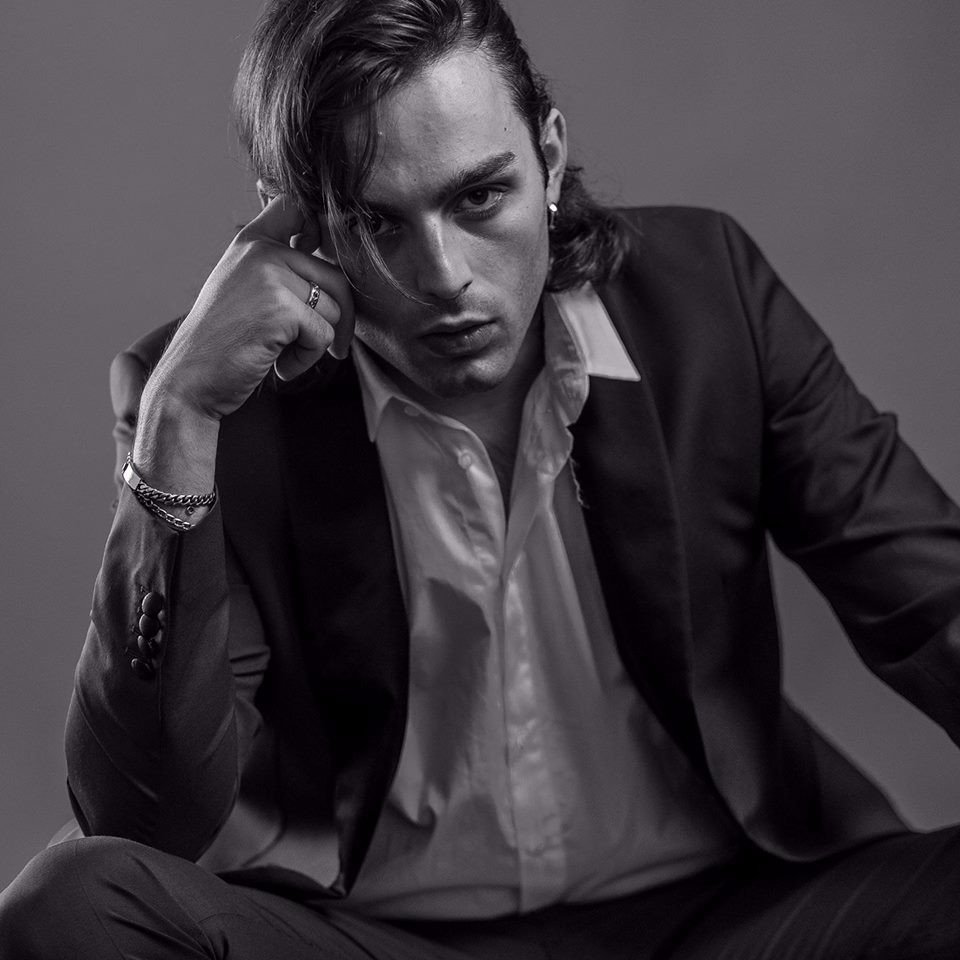 Cover dell'album 'Come Uccidere Un Usignolo (67 Edition)' di Ernia