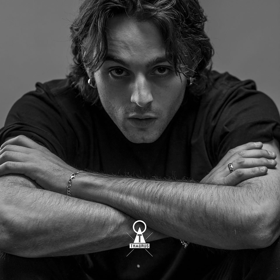 Cover dell'album 'Come Uccidere Un Usignolo' di Ernia