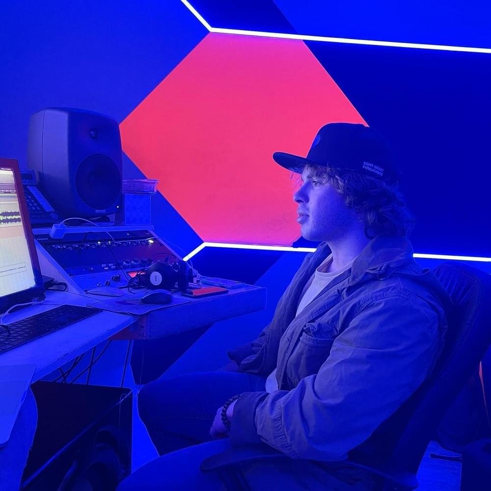 Foto di Evince Beats, artista con ruolo nel rap italiano