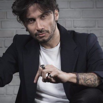 Foto di Fabrizio Moro, artista con ruolo nel rap italiano