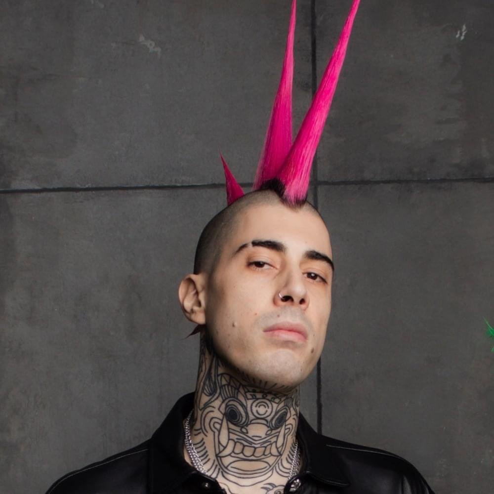 Foto di Fiks, artista con ruolo nel rap italiano