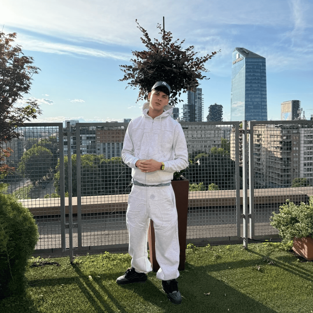 Cover della canzone 'MANYMENRMX' di Flaco G