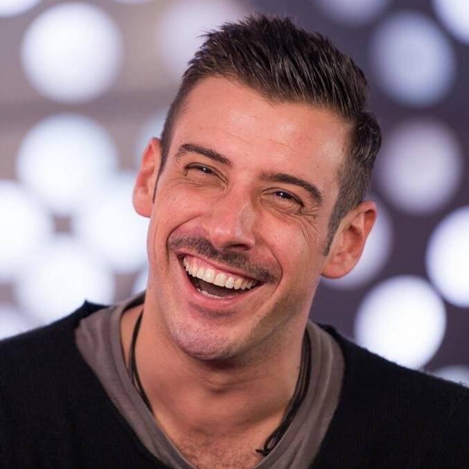 Foto di Francesco Gabbani, artista con ruolo nel rap italiano