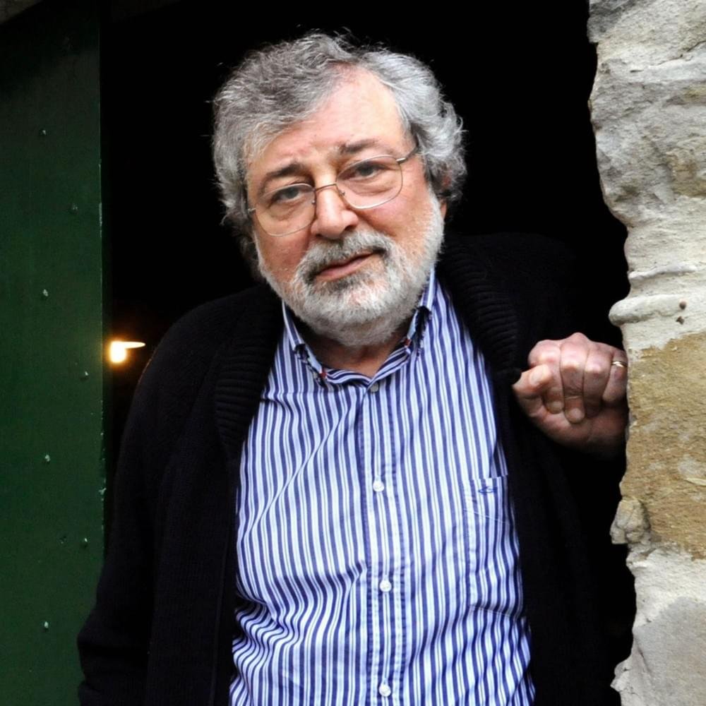 Foto di Francesco Guccini, artista con ruolo nel rap italiano