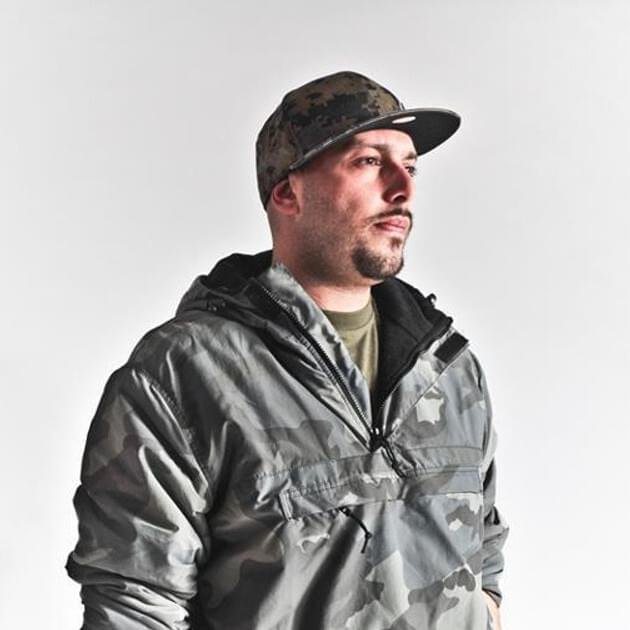 Foto di Gian Flores, artista con ruolo nel rap italiano