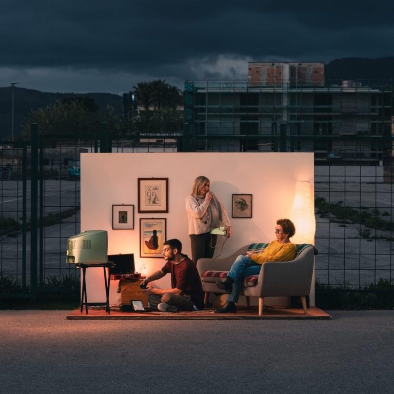 Cover dell'album 'Grande, non ancora'