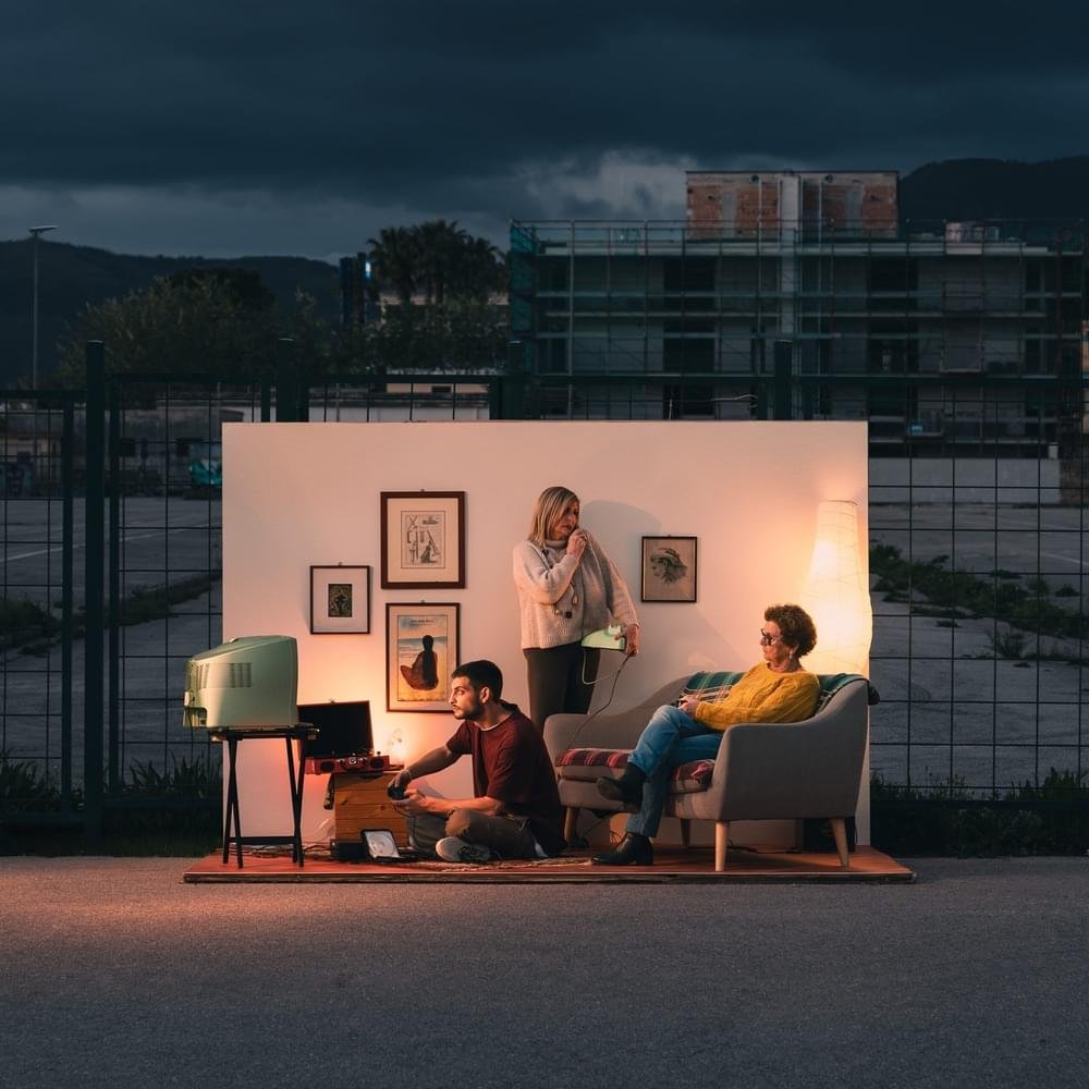 Cover dell'album 'Grande, non ancora'