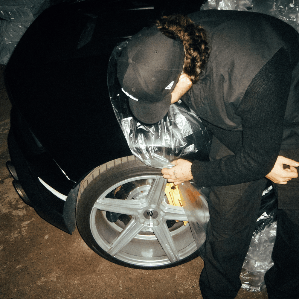 Cover della canzone 'Two Seater' di Guè, Monet192