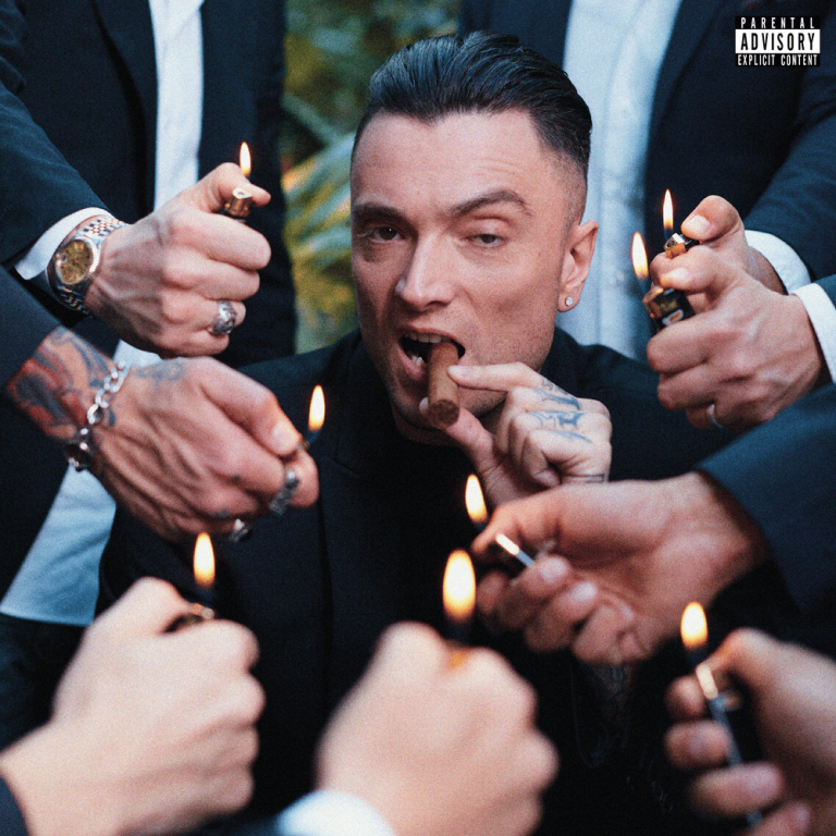 Cover dell'album 'Vero - 10 Anni Dopo' di Guè