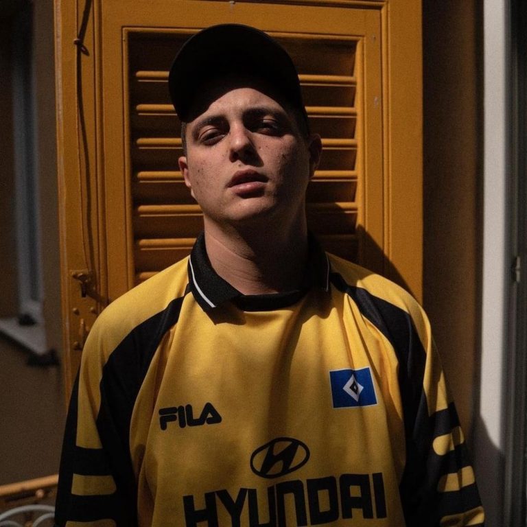 Foto di Helmi Sa7bi, artista con ruolo nel rap italiano