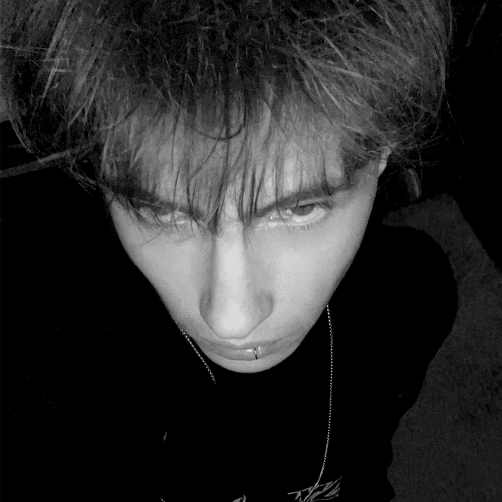 Foto di hotmodelex, artista con ruolo nel rap italiano