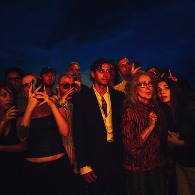 Cover dell'album 'In quella casa in fiamme ci sono dei bambini'